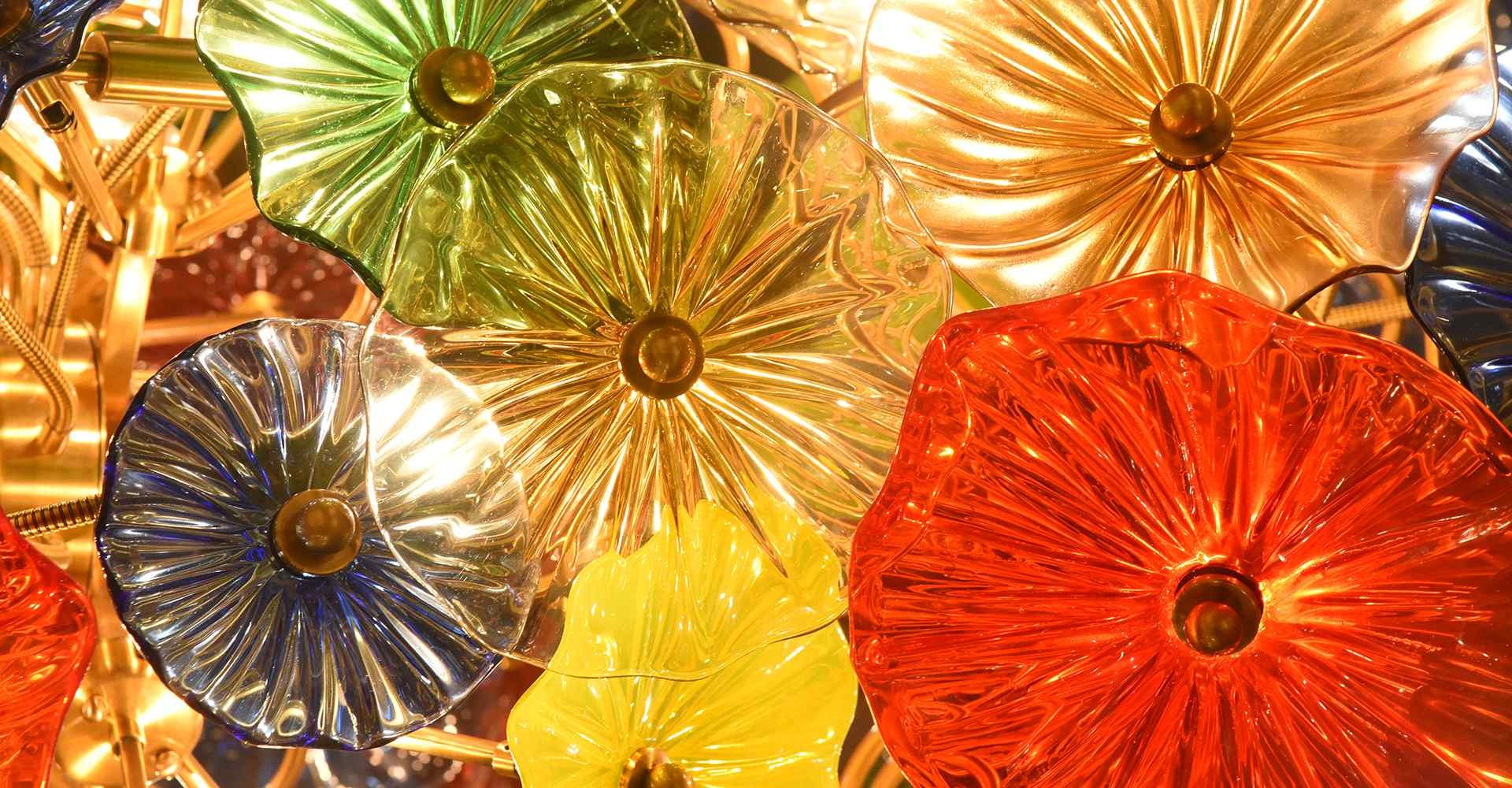 中山市比丹利灯饰有限公司-彩色手工玻璃
